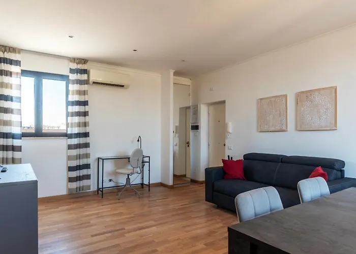 Apartment Guesthost - Mm San Giovanni Rom